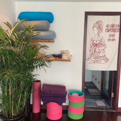 -Yvon yoga 瑜伽·精准体态管理中心