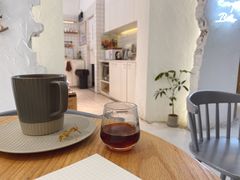 靠窗位-COTTON CAFE(德信·中外公寓店)