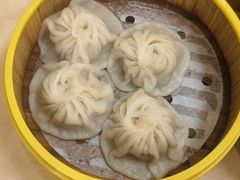 灌汤小笼包-大公鸡中餐馆