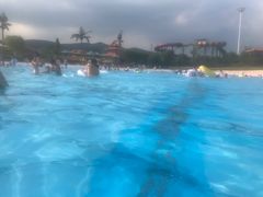 -汤山欢乐水世界