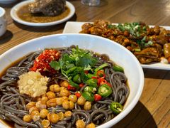 酸辣蕨根粉-老号尤兔头(幸福店)