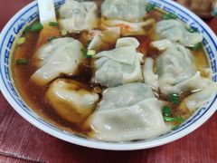 半菜半肉-古徽州馄饨店(宝安路店)