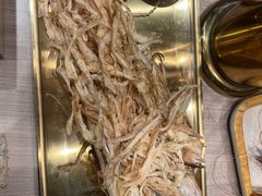 -街角等你.大连海鲜烧烤.经典铁板海鲜串(西安路店)