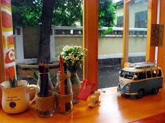 -长颈鹿咖啡(大学路店)