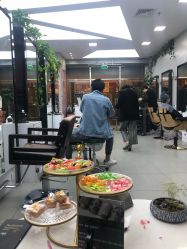 -艺鑫发型工作室YX·HAIR STUDIO