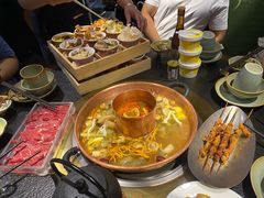 -菌自由丨野生菌火锅特色庭院餐厅(丽江古城店)
