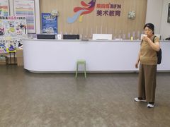 -缤纷鸟美术书法(汉神购物广场校区)