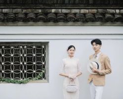 -光明婚纱摄影(建设路店)