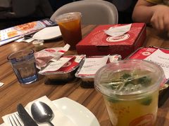 -必胜客(中大银泰店)