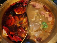 -潮火锅·麻辣牛肉火锅(观音桥方圆·LIVE店)