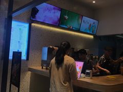 -CoCo都可(八达商城店)