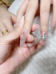 -UN·桃喜日系美睫美甲