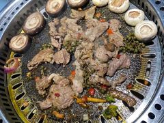 -马路牙子烧烤音乐酒馆(望京店)