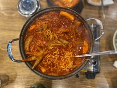 -吴草鸡爪오초닭발韩食堂(融恒盈嘉中心店)