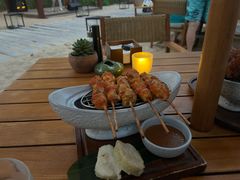 -三亚艾迪逊酒店·海滩烧烤 BARBACOA·现场乐队·浪漫晚餐·烧烤海鲜