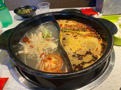 鸳鸯锅-钢管厂五区小郡肝串串香(车公庙店)