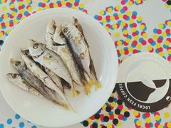 -巴浪鱼咖啡馆 Local Fish