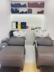 -E.L.K造型momopark店