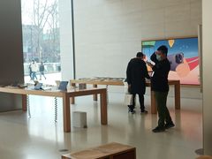 -Apple零售店(玄武湖店)