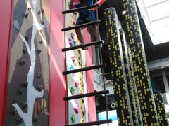 -蒙特利亲子乐园