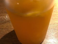 -蜜桃餐厅·伴山(湖滨商业街店)