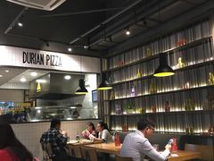 -乐凯撒披萨(东方新世界店)