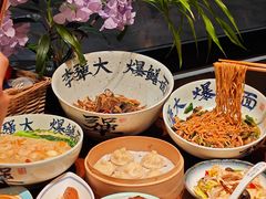 -李犟大爆鳝面·手工蟹黄包(湖滨西湖店)