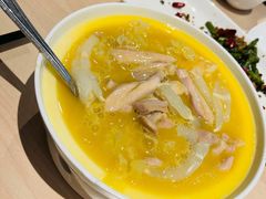 浓汤花胶鸡-避风塘(宝山万达店)