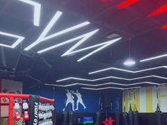 -成杰格斗·拳击·柔术·防身术(建设路店)