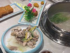 -粤顺渔坊·中山脆肉鲩火锅(清湖店)