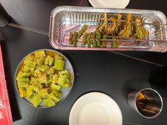 -许哥东北烧烤·铁丳烤串·宫后夹肉(繁花中心店)