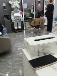 -藤野造型烫染·漂发