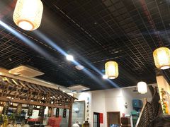 -黄桷树曹家私房菜(江与城店)