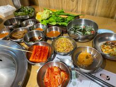 餐前小菜-姜虎东白丁烤肉(苏州中心店)