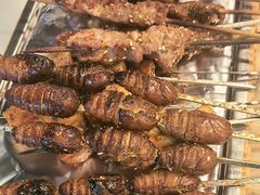 -烤满分·东北烧烤(首经贸店)