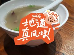 -老天桥酱肉烧饼夹肘子(天桥店)