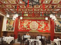 -梅龙镇酒家(南京西路总店)
