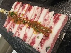 薄切雪花肥牛-炙忧烤肉屋(中国铁建广场店)