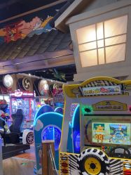 -卡通尼乐园(新达汇三林店)