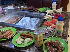 -新艺自助美食城(中山路店)