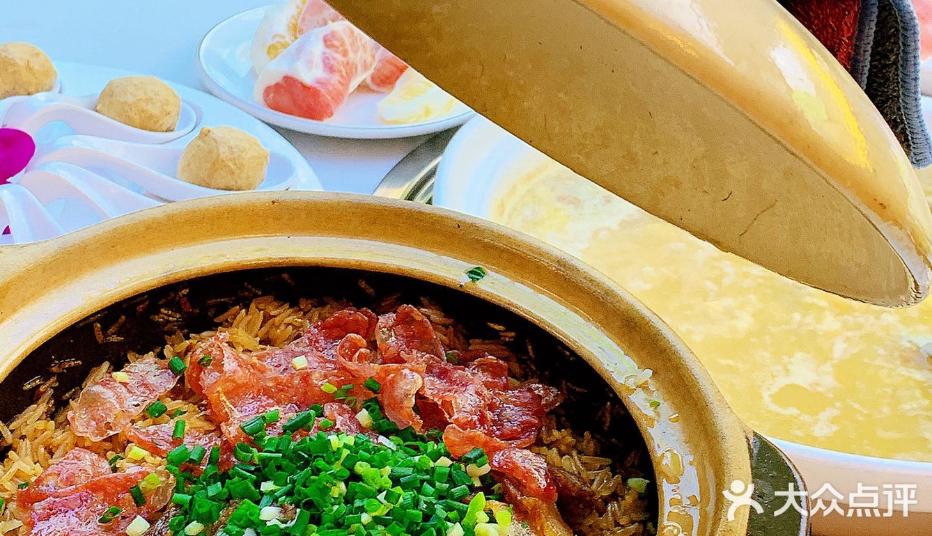 长沙吃到坠好吃的猪肚鸡火锅，鲜掉眉毛…