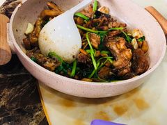 -九道菜有鸡鱼头(石鼓路店)