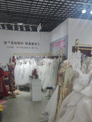 -NaNa婚纱礼服馆