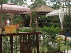 -二荆条·蜀鲜汇城市森林火锅