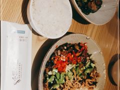 -小镇大厨新概念复合中餐厅(万达广场大连高新店)