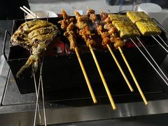 -胡记烧烤(黄山新村总店)