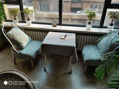 -HIGH FIVE哈福手工汉堡(桂林路店)