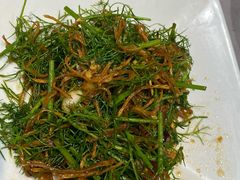 -东口码头·烧鸽子·鱼头泡饼·地方菜(金鹰悦城店)