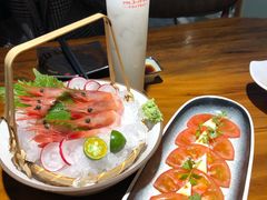 -晶吉·居酒屋·烧鸟·生鱼饭(中山区民主广场店)