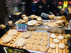 -八一好吃街·高品美食广场